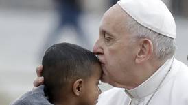 Papa Francisco exige a la Iglesia, mediante nueva ley, que se denuncien los abusos sexuales en el mundo entero
