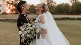 Ricky Montaner se casó con actriz argentina que conoció en Instagram