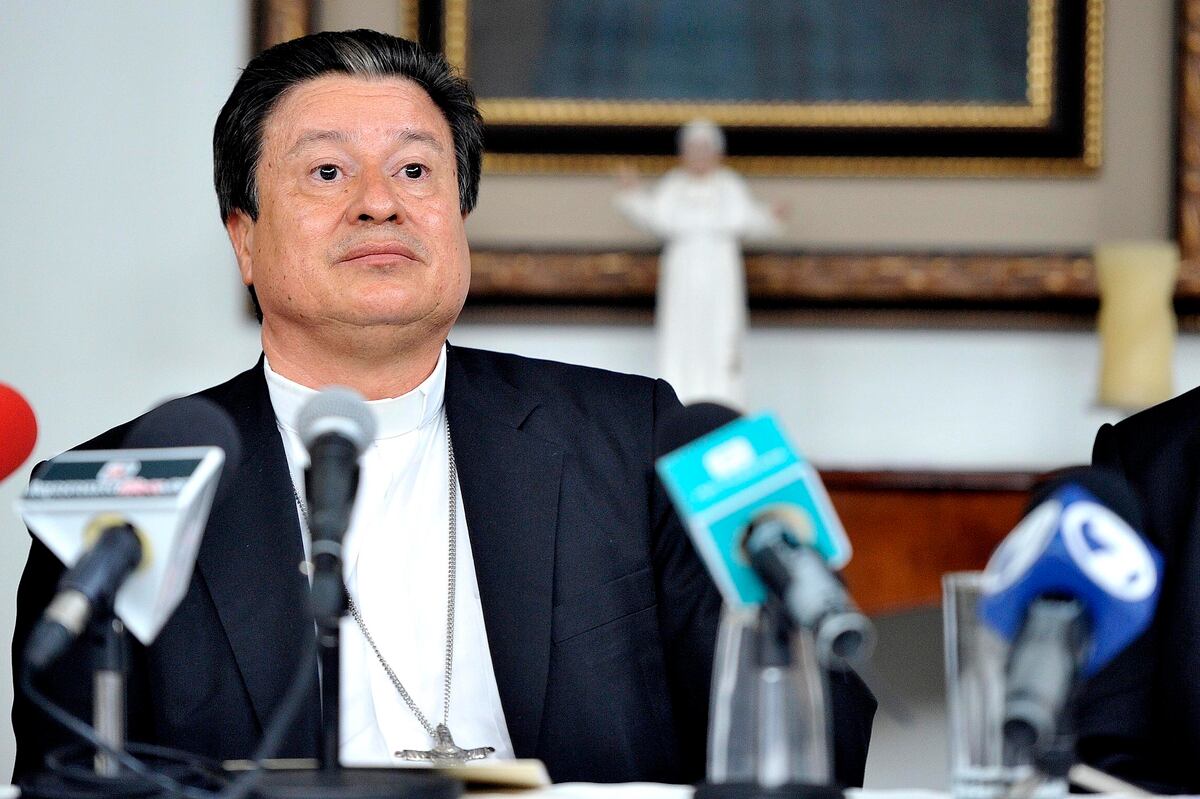 Monseñor José Rafael Quirós se sacude por falso escrito La Teja