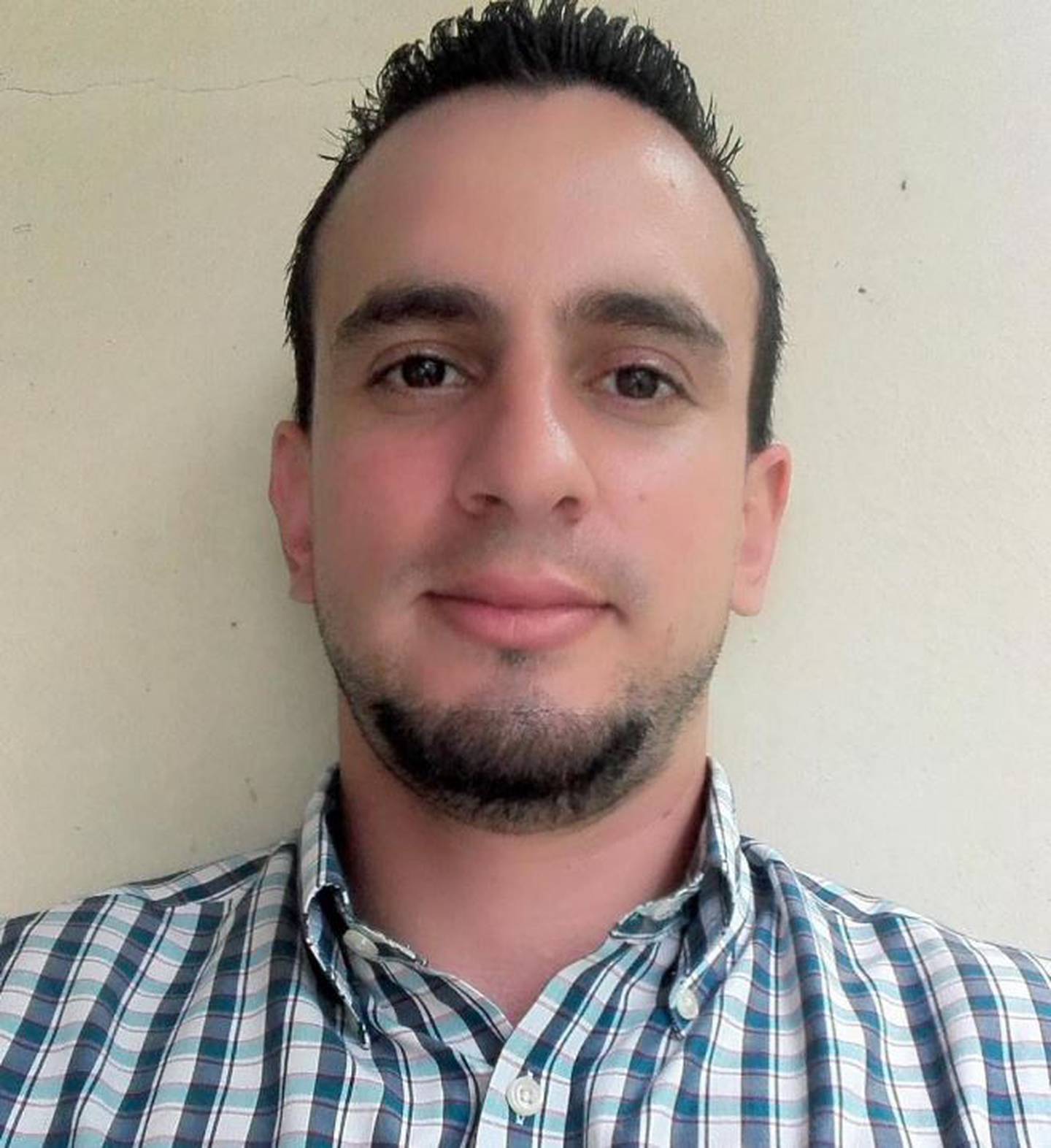 DANNY ESTEBAN BRENES ALVARADO, de 34 años de edad, quien fue reportado como desaparecido el 05 de abril de 2024 apareció en una alcantarilla
