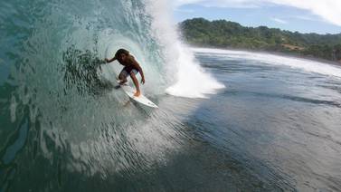 Playa Hermosa se convierte en una de las “capitales” mundiales del surf