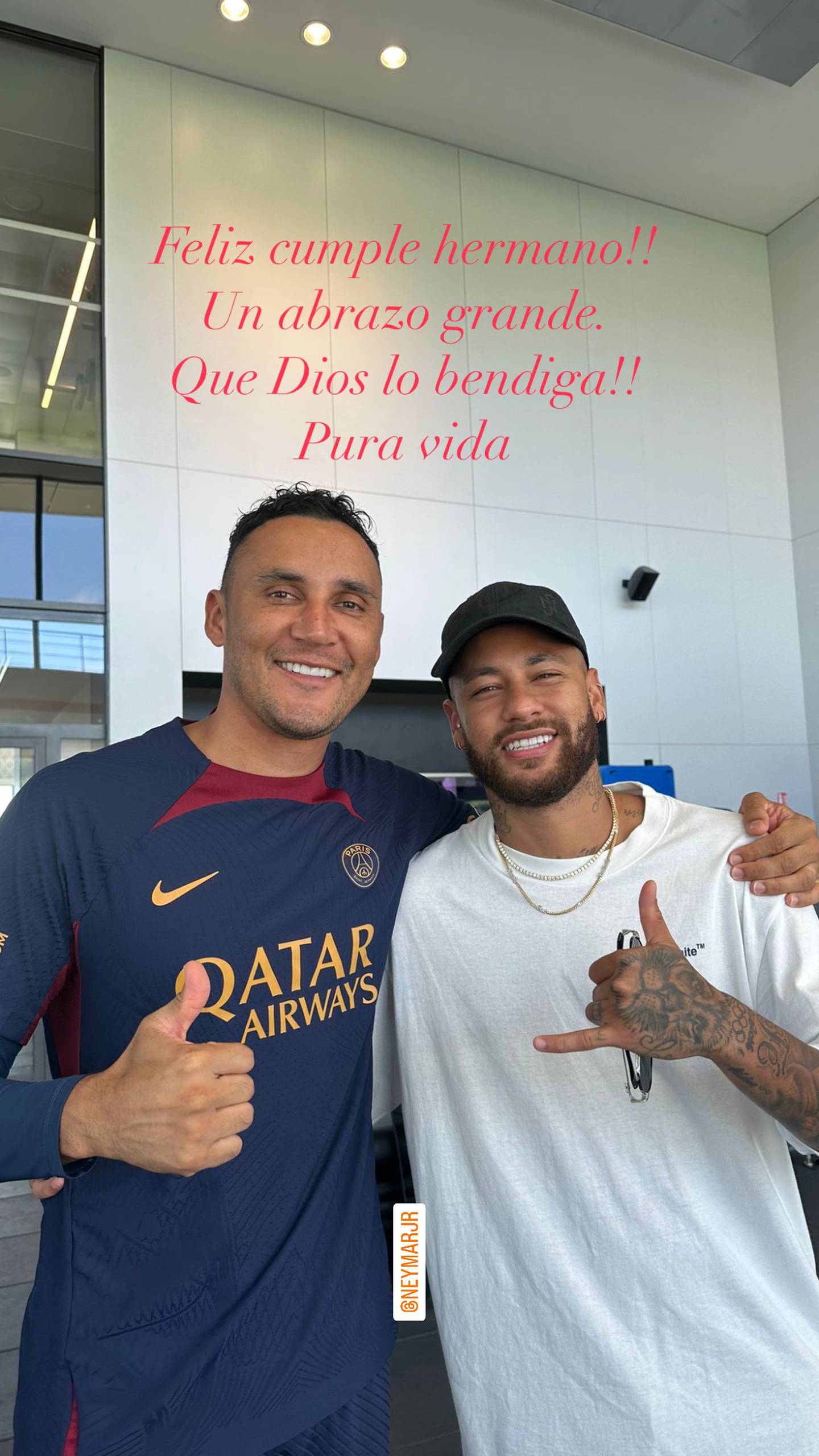 Keylor Navas muestra una vez más que la amistad con Neymar es duradera.