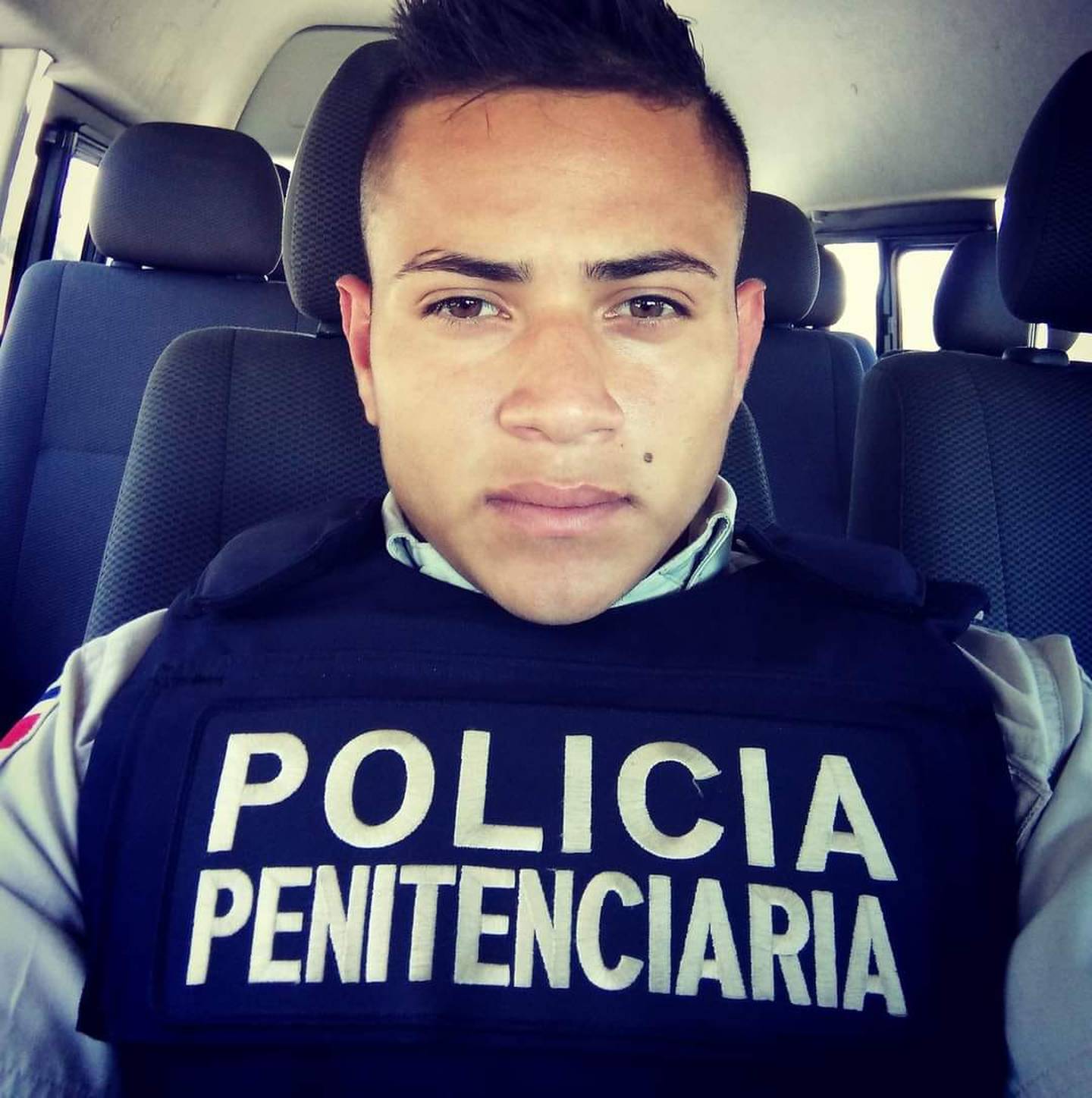 Isaac González Mena, de 25 años, policía penitenciario falleció en un accidente en Cariari de Pococí