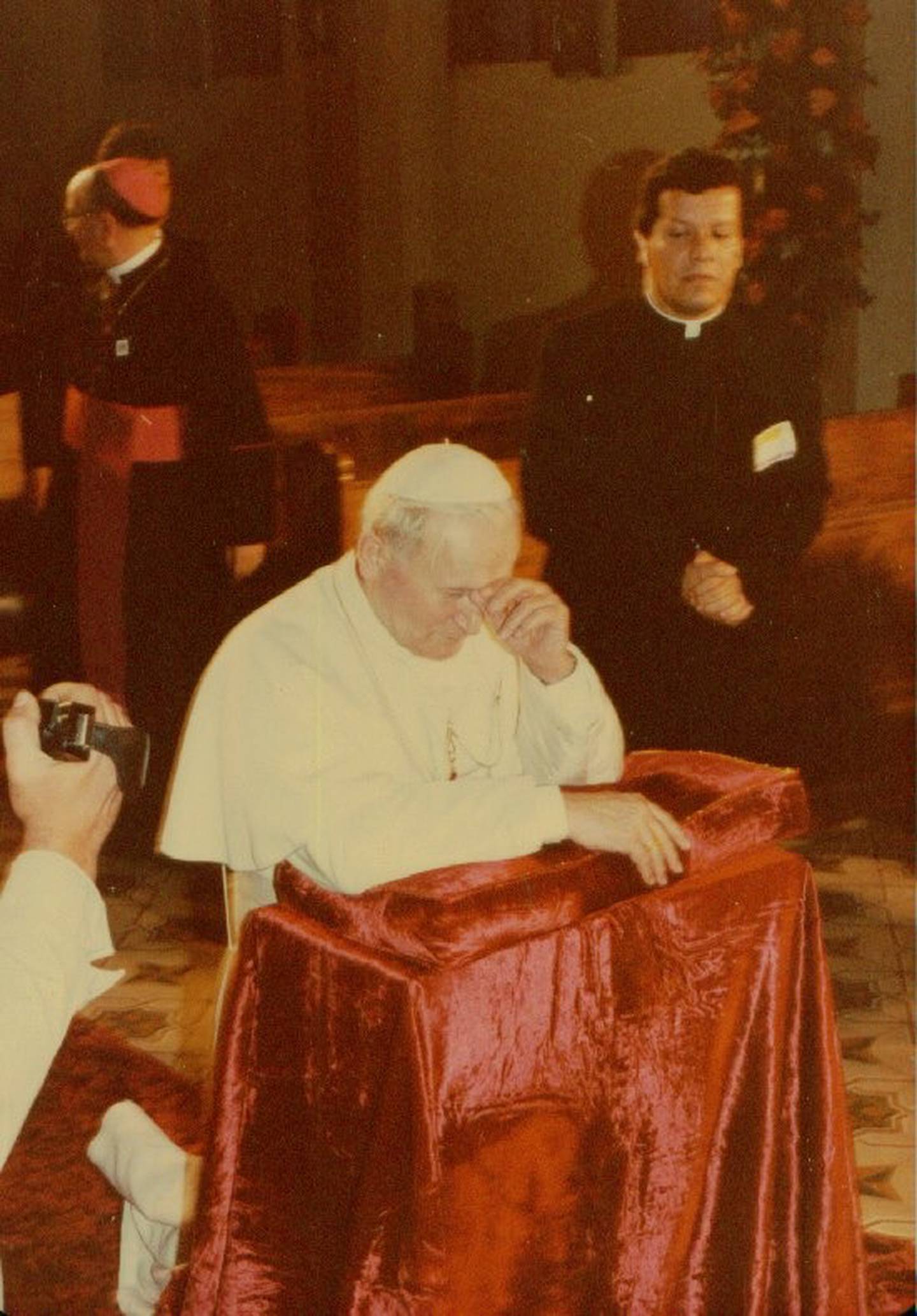 El Seminario Nacional, formador de sacerdotes, cerró sus puertas desde el pasado 16 de agosto. En la foto el papa Juan Pablo Segundo cuando vino a Costa Rica en 1983.