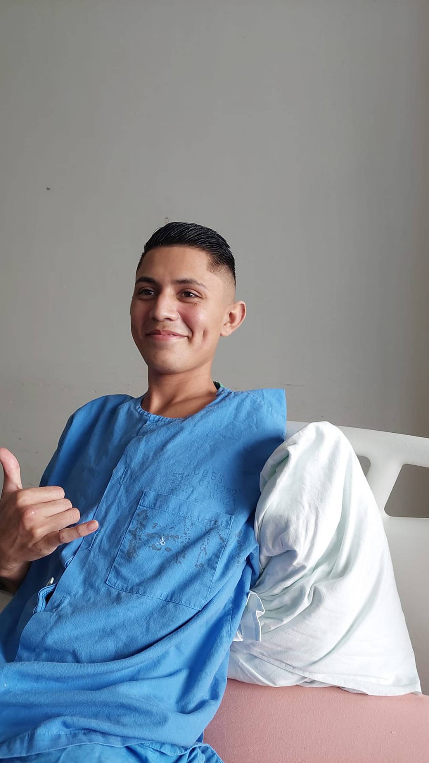 José Enrique Varela, joven que perdió su brazo izquierdo y pierna izquierda en accidente de tránsito. Foto cortesía José Enrique Varela.