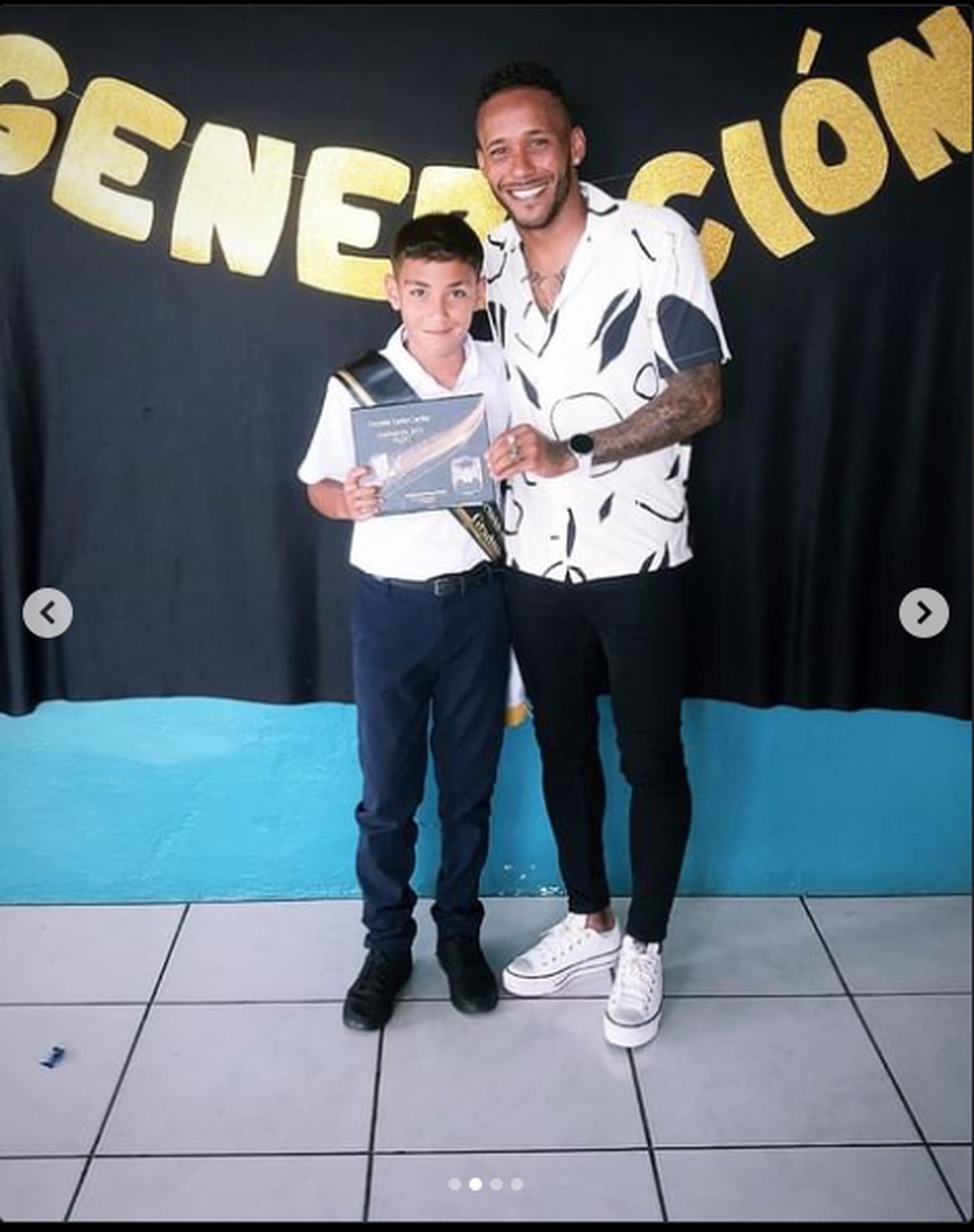 Jeikel Venegas con su hijo Jeikel Antonio