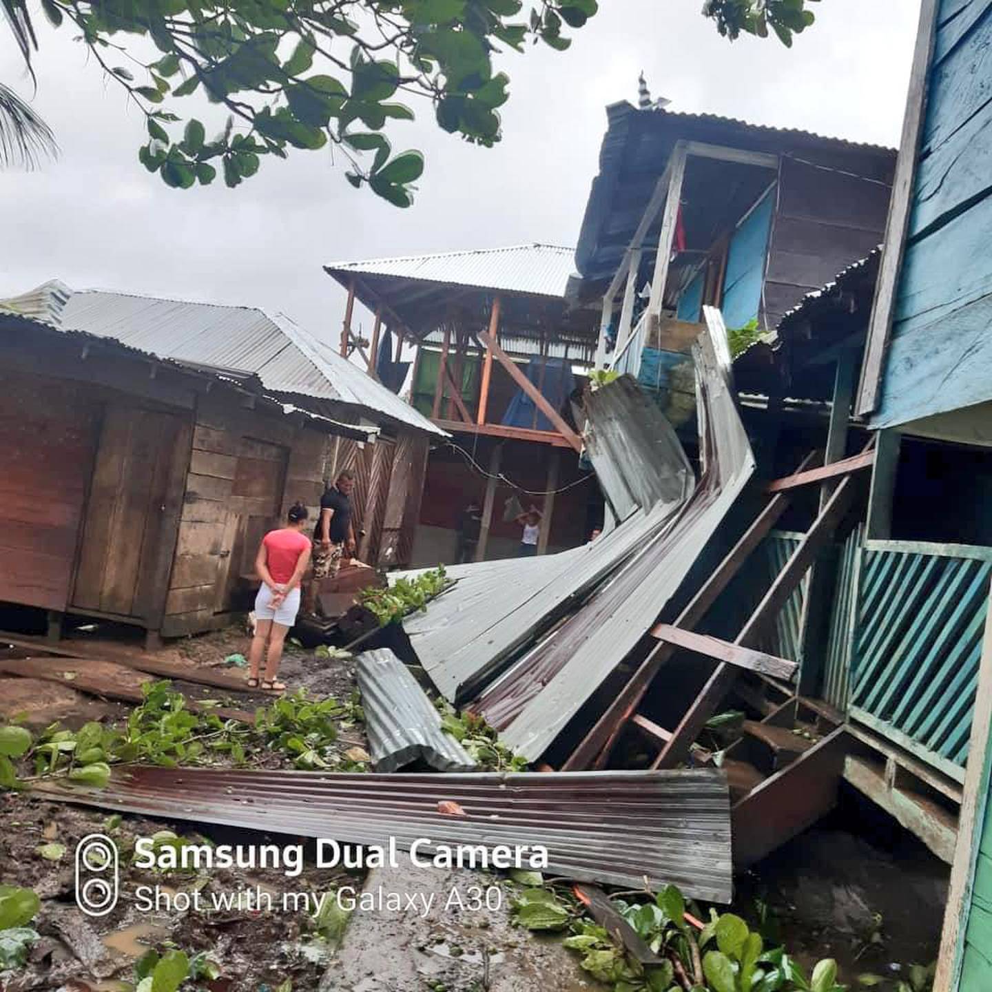 Huracán Iota causa dos muertes y deja a 48 mil personas evacuadas en Nicaragua. Foto Sinapred.