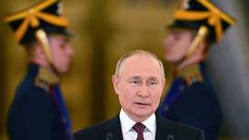 Rusia endurece el castigo a voluntarios que se rindan y se nieguen a combatir