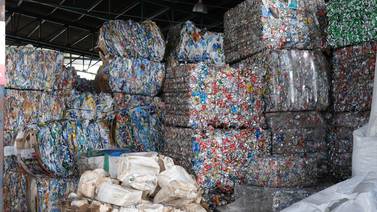 Florida Bebidas ofrece recorridos gratuitos para aprender sobre reciclaje