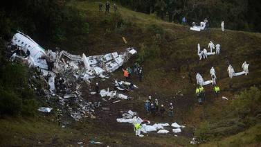 Falta de combustible provocó caída del avión del Chapecoense