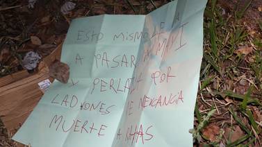 Papel con amenazas escritas a mano es parte de las pruebas del OIJ para resolver asesinato de dos colombianos