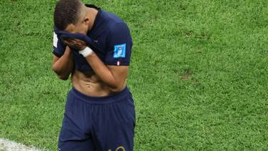 Video: “Un minuto de silencio, para Mbappé que está mu.....”, así le tiró el Dibu Martínez al astro francés 
