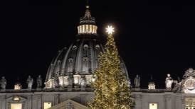 El Vaticano inauguró la Navidad