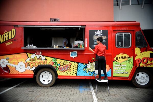 Food Trucks Tomaran El Barrio Chino La Teja