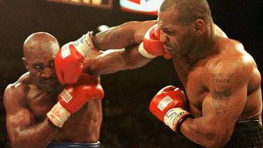 Evander Holyfield podría sacarse el clavo en el ring con Mike Tyson 23 años después