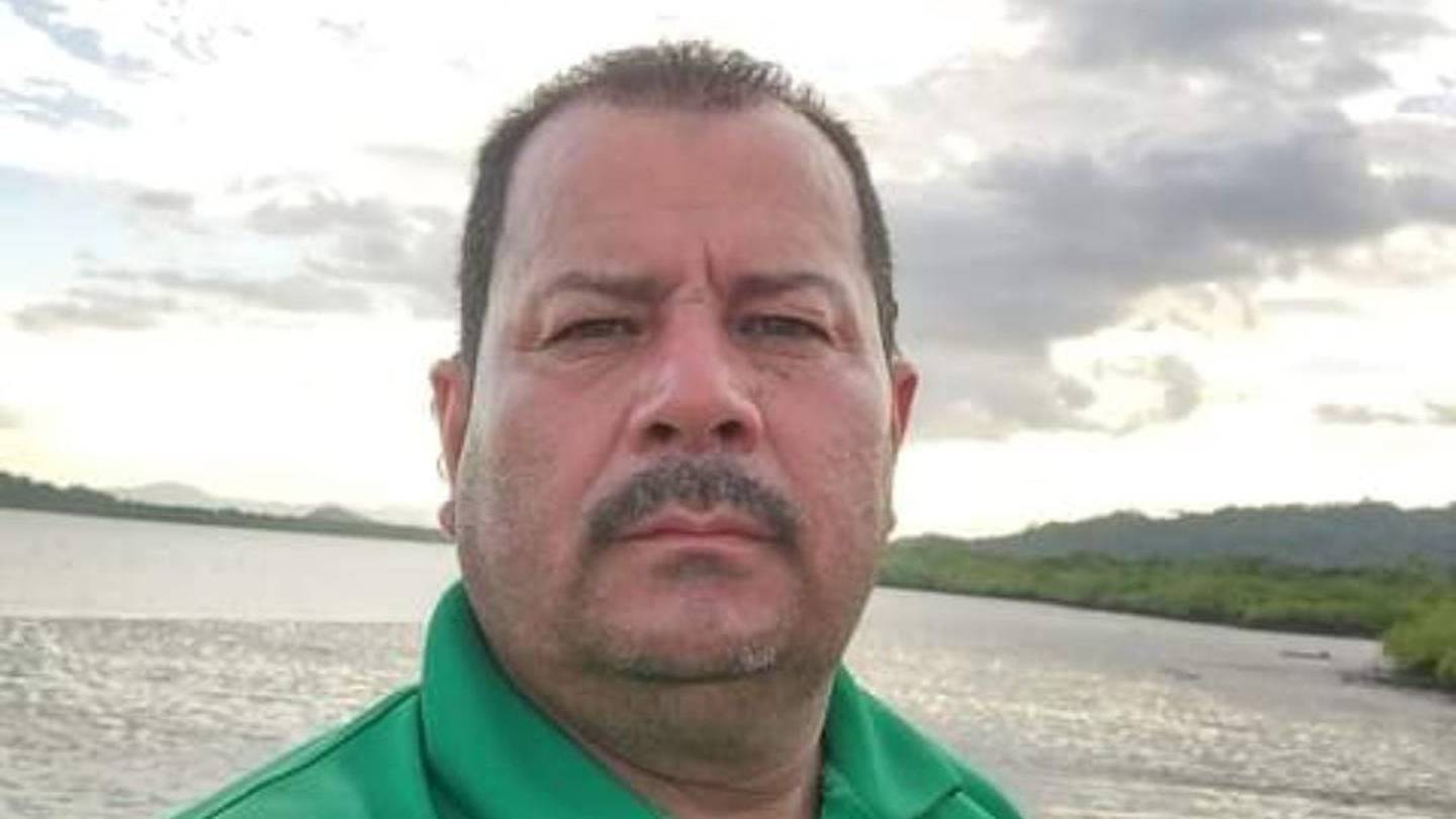 Freddy Geovanny Rojas Arias, de 53 años, falleció golpeado cuando trabajaba en Acosta. Foto: Cortesía Freddy Rojas, hijo, para La Teja