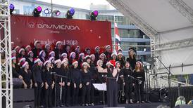 Navidad: Coros al aire libre en la plaza de la Cultura