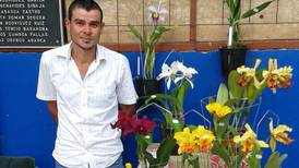 Joven orquideólogo: “tengo una conexión natural con las plantas, son muy agradecidas”