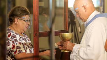Sacerdotes le ponen el pecho al covid: 9 curas se han contagiado en Arquidiócesis de San José 