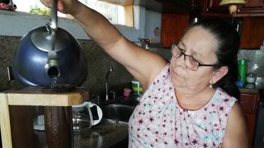 Una amante de la tradicional bebida costarricense: “Ser tico significa café”