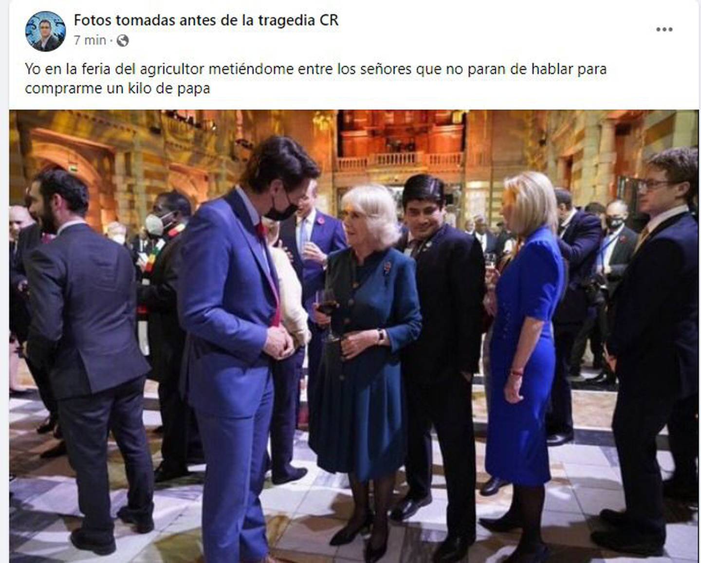Dos fotos del presidente de Costa Rica, Carlos Alvarado, viajaron en las redes sociales a mil kilómetros por hora este martes 2 de noviembre y alcanzaron para todo tipo de memes y burlas