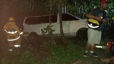 Choque entre buseta y tráiler deja a cuatro personas fallecidas en Guanacaste
