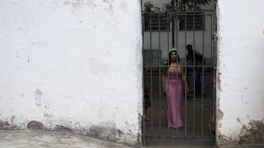 ¡Miss reclusa! hacen certamen de belleza en cárcel de Brasil