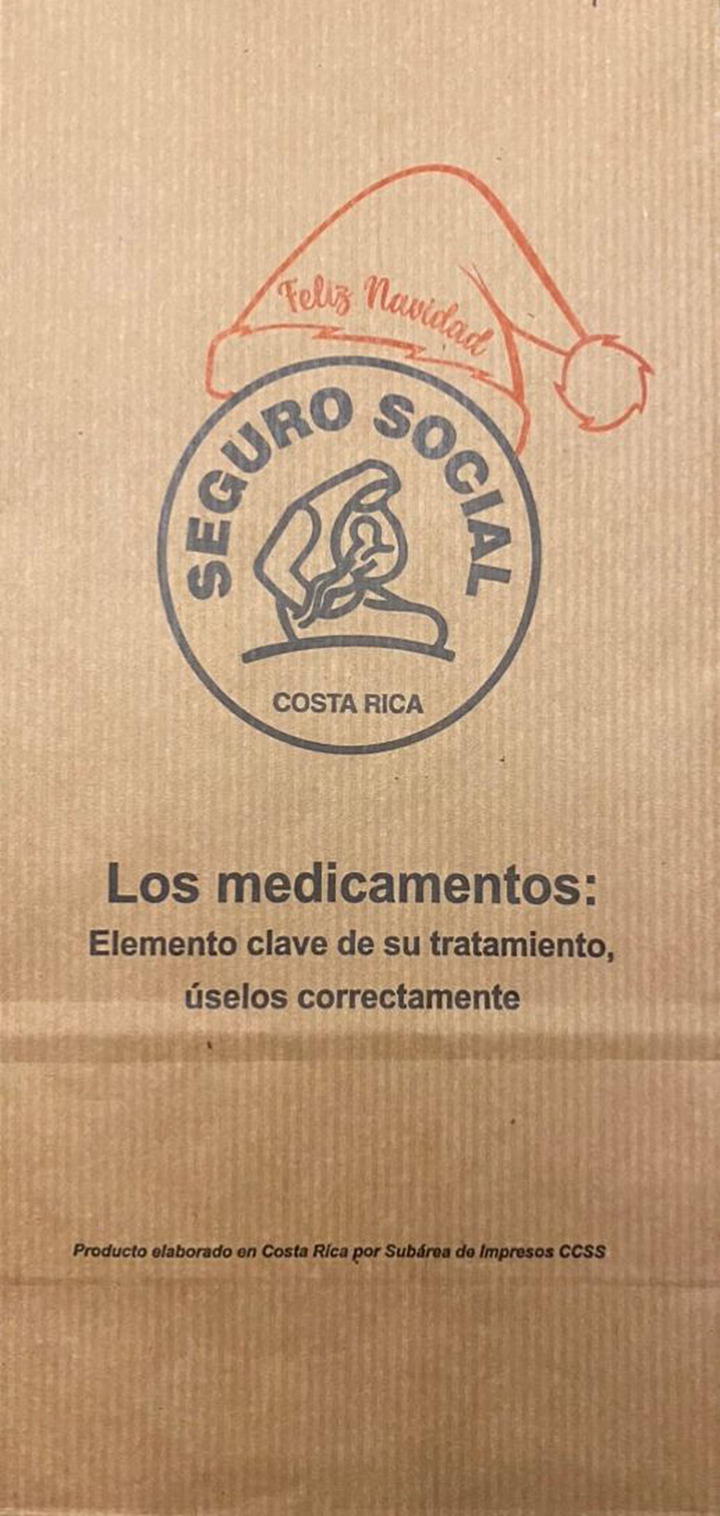 Esta es una linda noticias Navideña, pero que también trae un gran mensaje para todos: la Caja Costarricense de Seguro Social (Caja) adornó con un gorrito de Colacho las bolsas de papel en las cuales entrega medicamentos