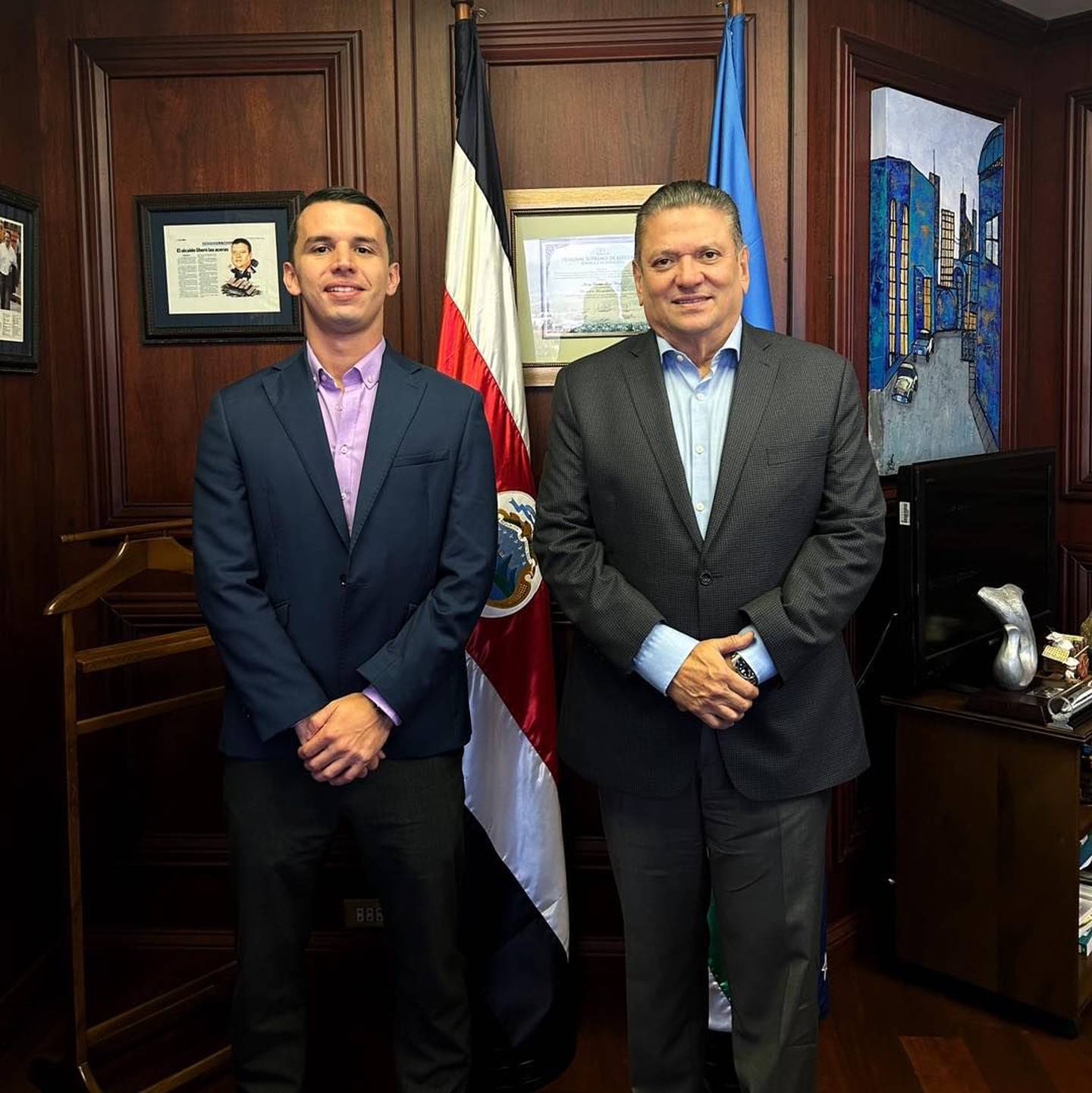 El alcalde electo de San José Diego Miranda se reunió con Johnny Araya.