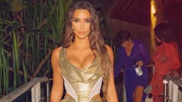 ¡Kim Kardashian no es perfecta! Modelo tendría seis dedos en un pie