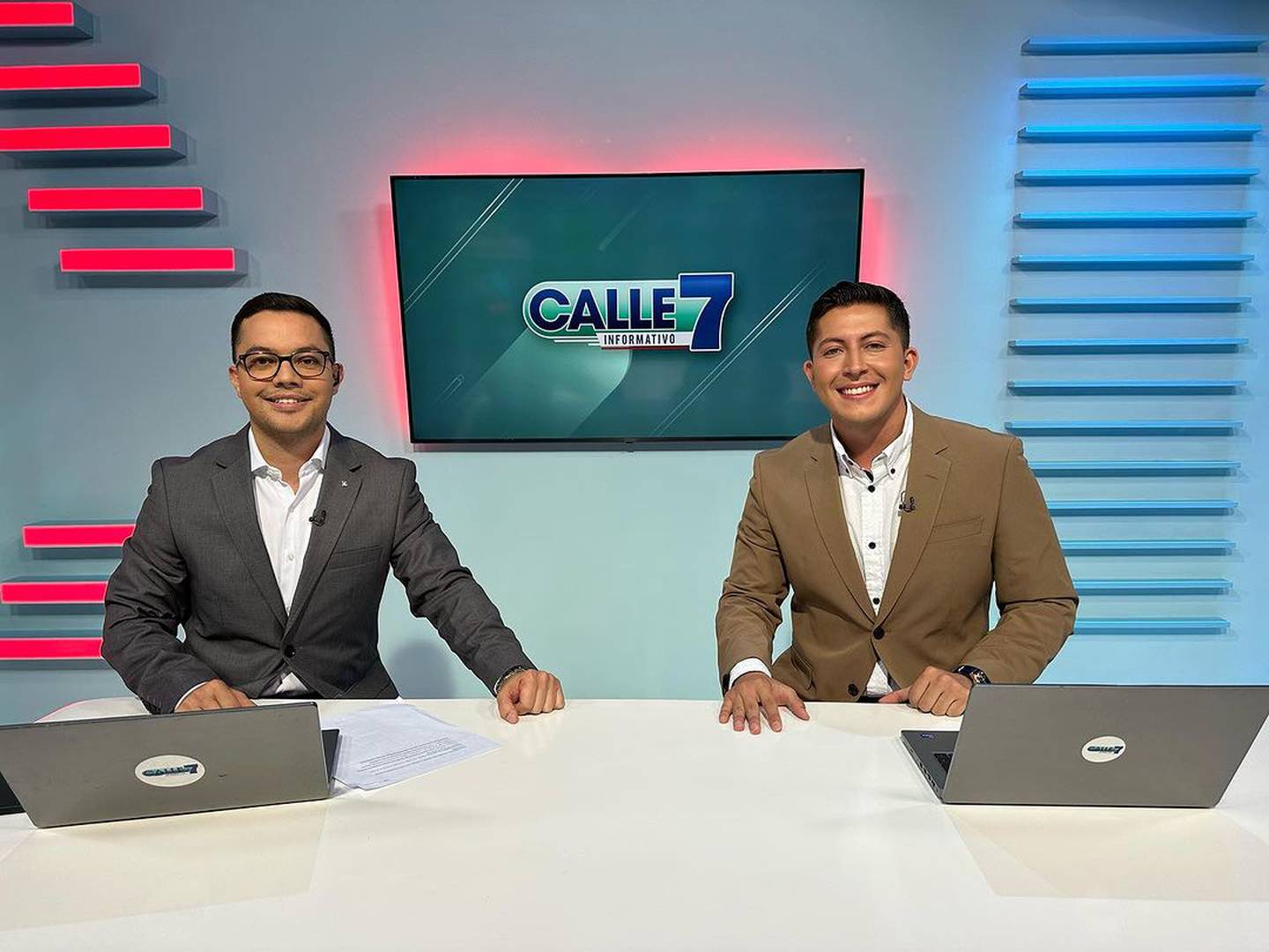 Joshua Quesada y Pablo Campos son periodista de canal 7