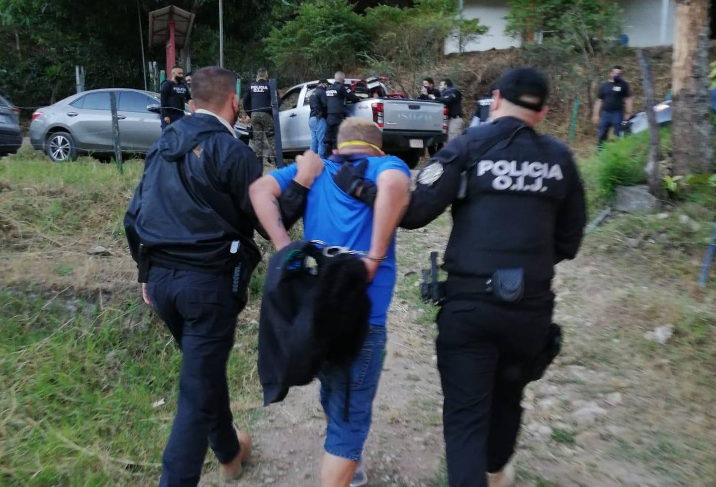 Detenido en Aserrí por asalto a peatón y detenido en calle Morenos por tacha de vehículo. Foto OIJ.