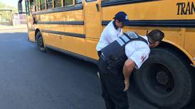 Tránsito “desactivó” tres buses escolares que son perfectas bombas de tiempo