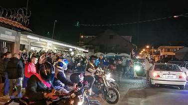 Video: “Llanto de las motos” despidió a motociclista que murió al chocar con el tren