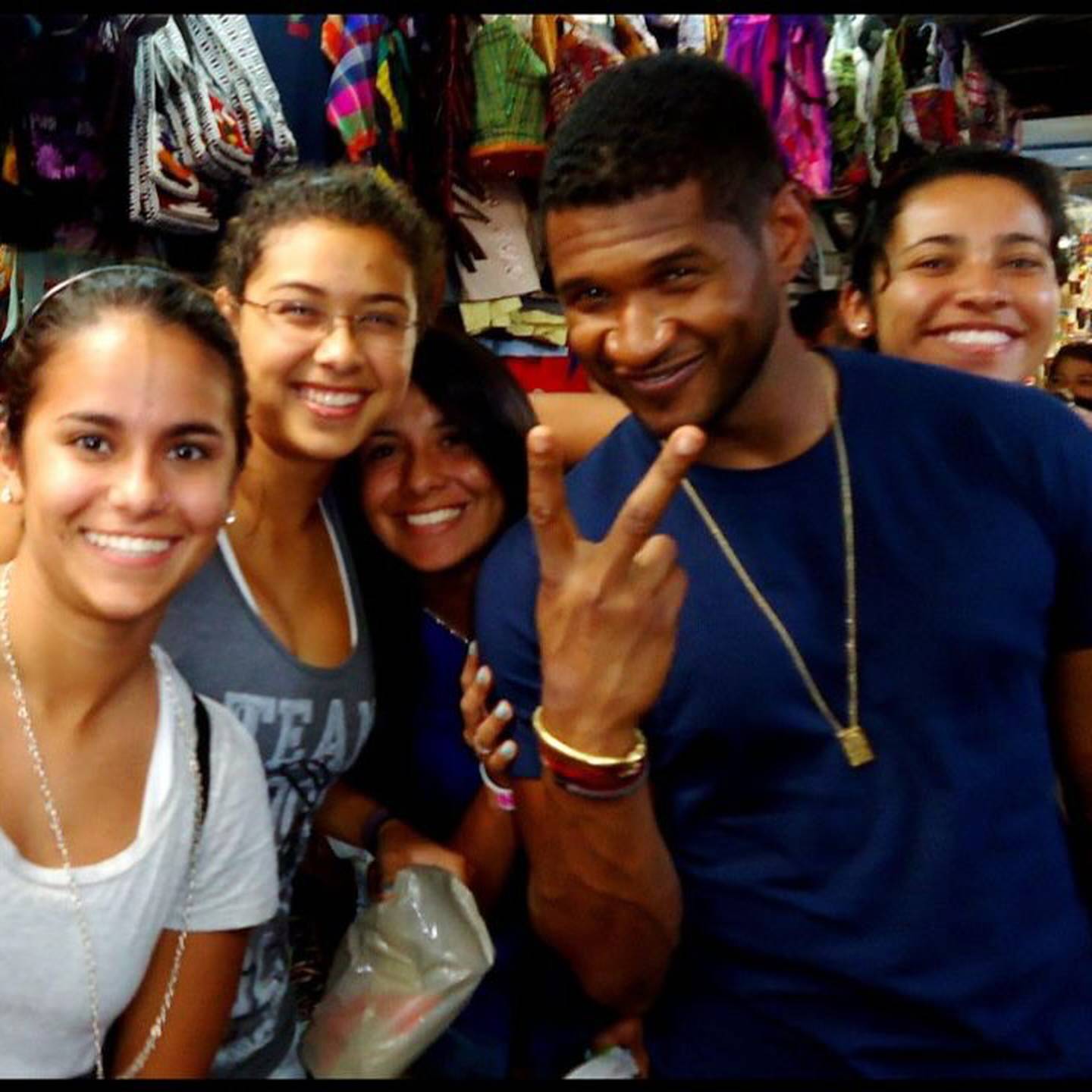 La futbolista Raquel Rodríguez le envió los mejores deseos a su amigo, el cantante Usher.