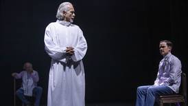 ‘Santiago’: Obra sobre el abuso de un sacerdote llega al Teatro del Bolsillo