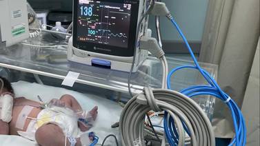 Recién nacida sobrevivió gracias a equipo nuevo que evita daño cerebral