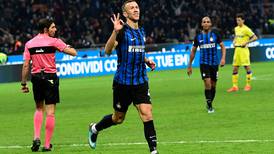 Inter le aplica una manita al Chievo y es nuevo líder