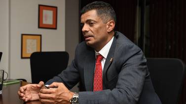Fiscal general, Carlo Díaz, pide ayuda para conseguir un cambio en ley que acabaría con las alcahueterías