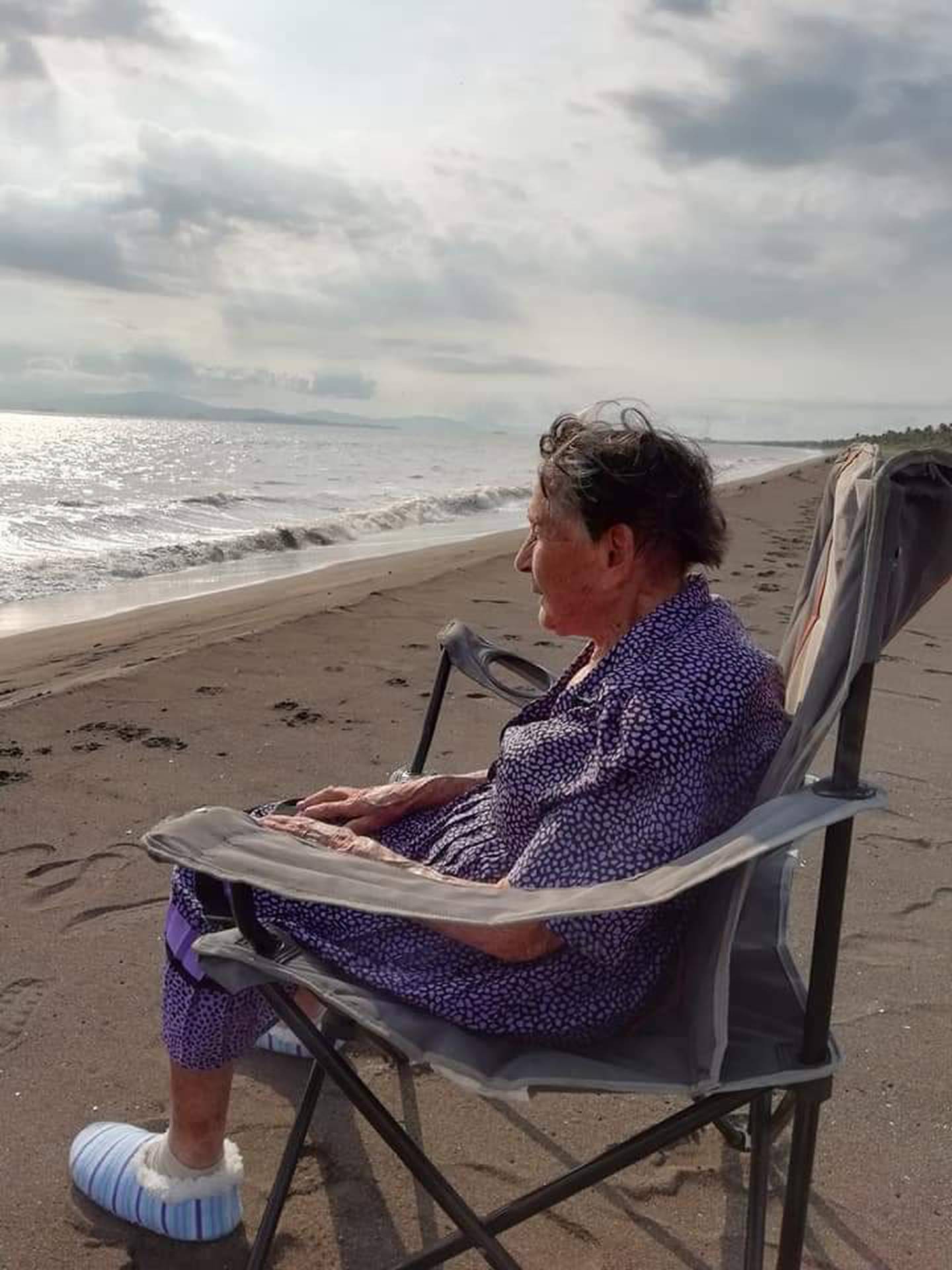 Celia Calderón Obando cumplió 102 años el pasado 4 de abril