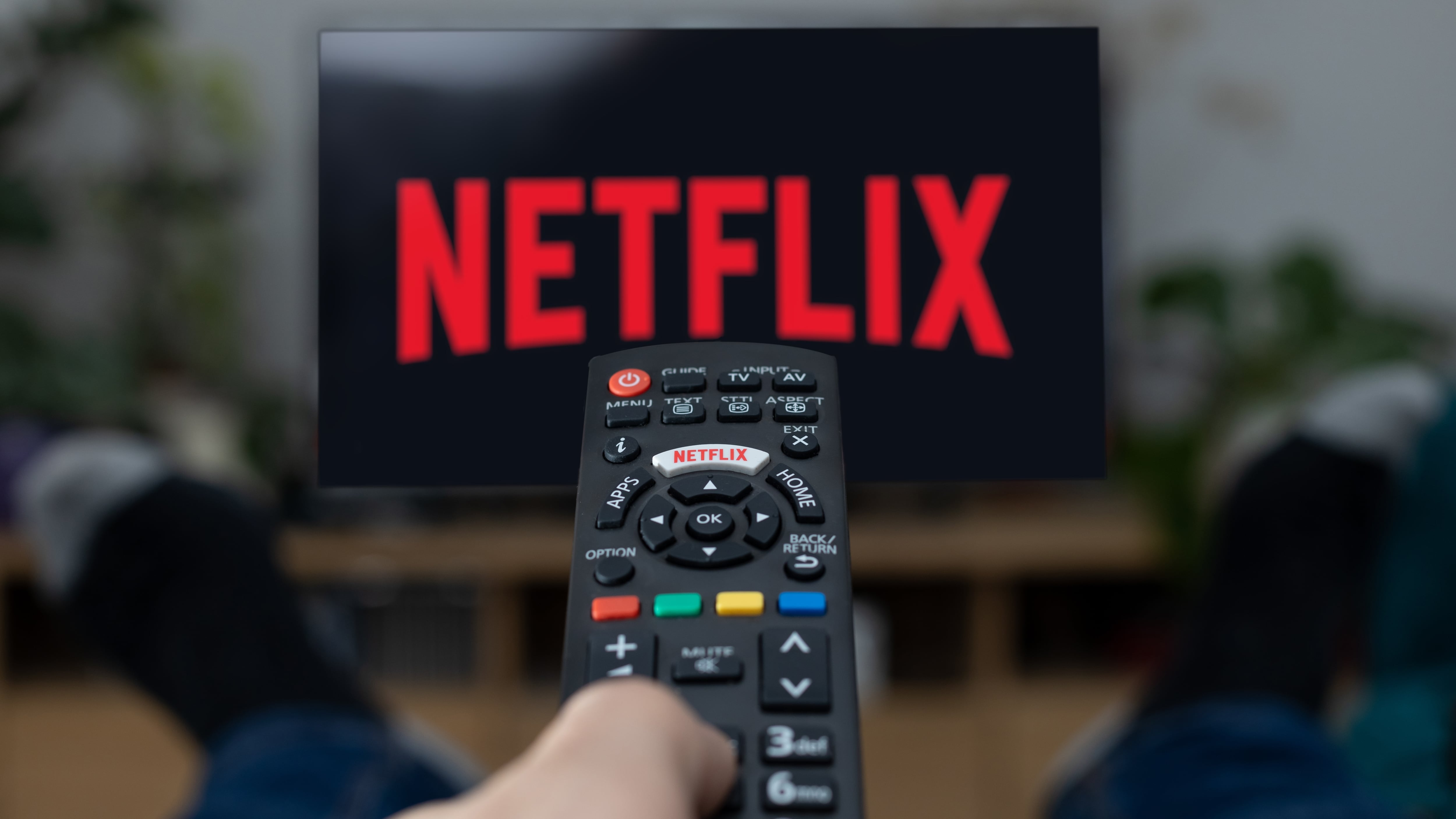 Cuándo va a empezar Netflix a cobrarle a los usuarios por compartir sus cuentas