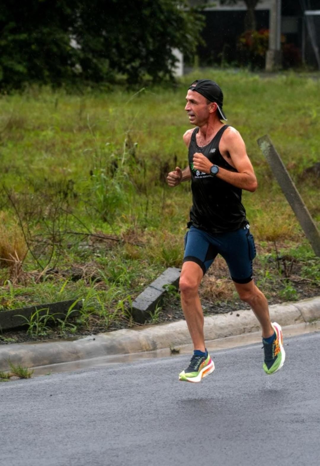 Juan Carlos Badilla, tico que participó en la Maratón de Valencia. Cortesía.