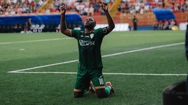 ¡Como pato en el agua! Así es la vida de Joel Campbell en su nueva casa en San Carlos