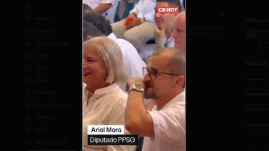 Diputado de Pueblo Soberano se olvidó del protocolo y le faltó el respeto a legisladora