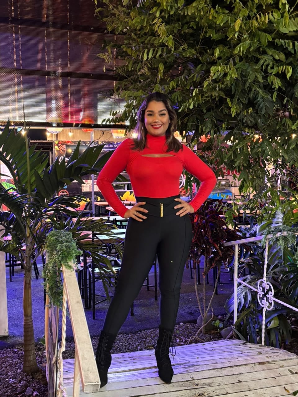 Karen Bok, Nace una estrella-