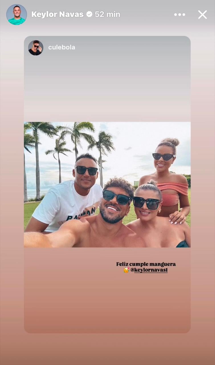 Keylor Navas fue felicitado por varios jugadores y exjugadores.