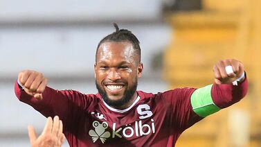 Kendall Waston se da un gustazo, pero admite que no es tan “saludable”, ¿qué será?