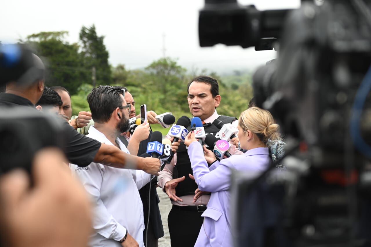 Randall Zúñiga, director del OIJ, brindó declaraciones sobre la búsqueda de Kimberly Araya. Foto Albert Marín.