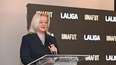 Vicky Ross, expresidenta de la Unafut, llora la pérdida de una de las personas más importantes en su vida