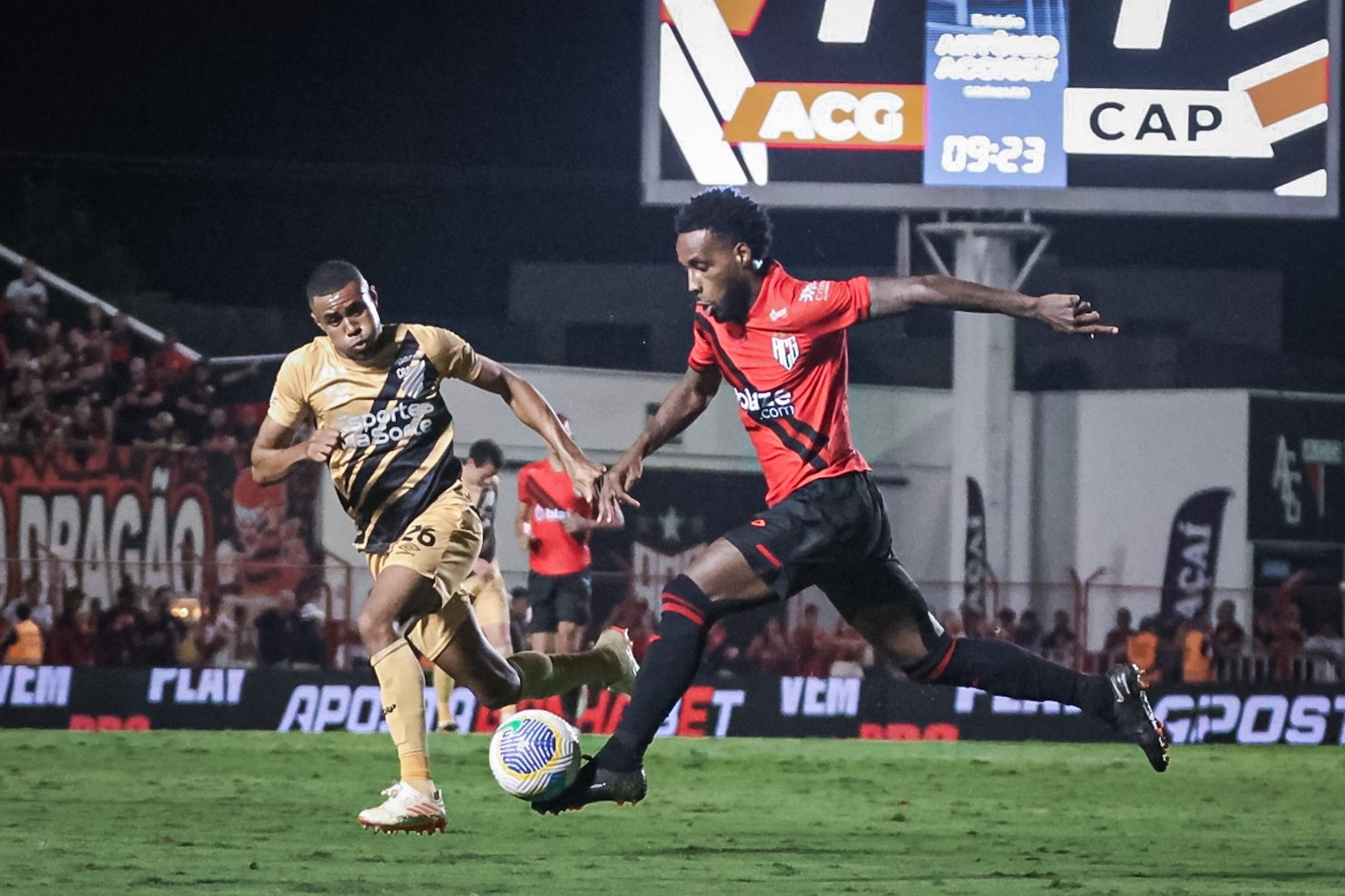 El Atlético Goianiense la pasa mal en la primera división de Brasil. Foto: Twitter atlético goianiense